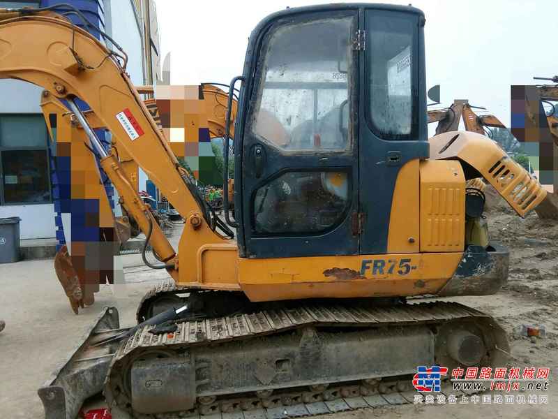 贵州出售转让二手7068小时2009年福田雷沃FR65挖掘机