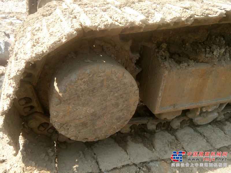 贵州出售转让二手7771小时2009年小松PC240LC挖掘机