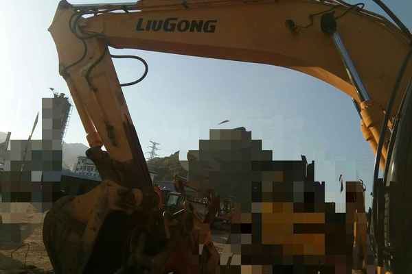 贵州出售转让二手6900小时2012年柳工CLG922D挖掘机