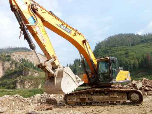云南出售转让二手4011小时2015年三一重工SY355H挖掘机