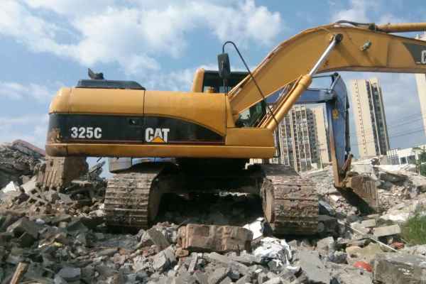 贵州出售转让二手16800小时2005年卡特彼勒325C挖掘机