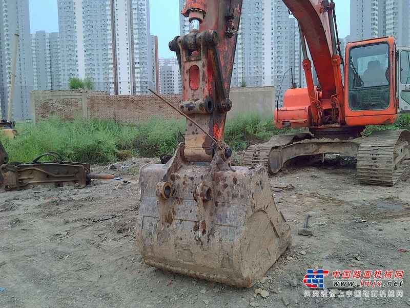 山西出售转让二手9000小时2006年斗山DH225挖掘机