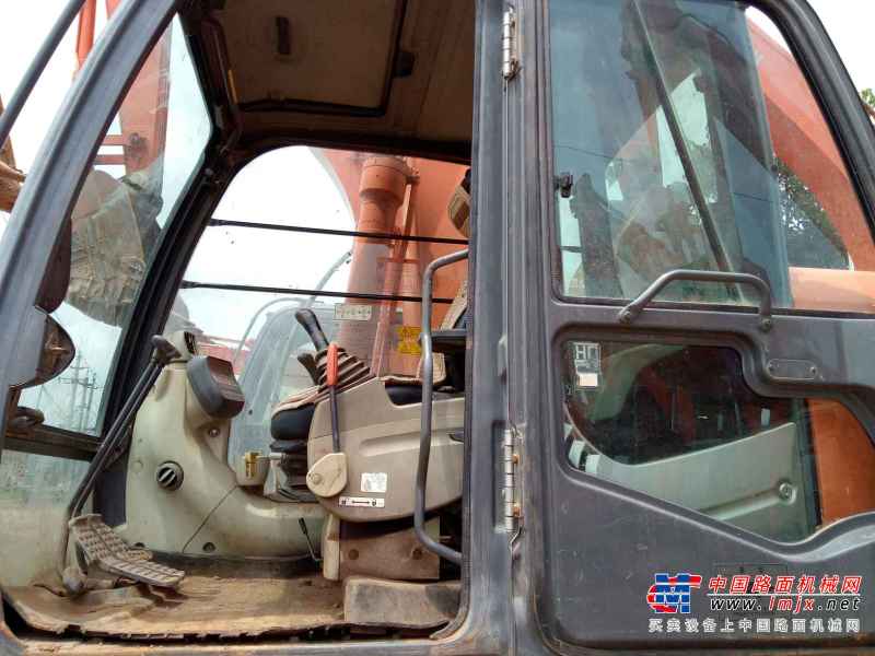 云南出售转让二手5257小时2011年日立EX200挖掘机