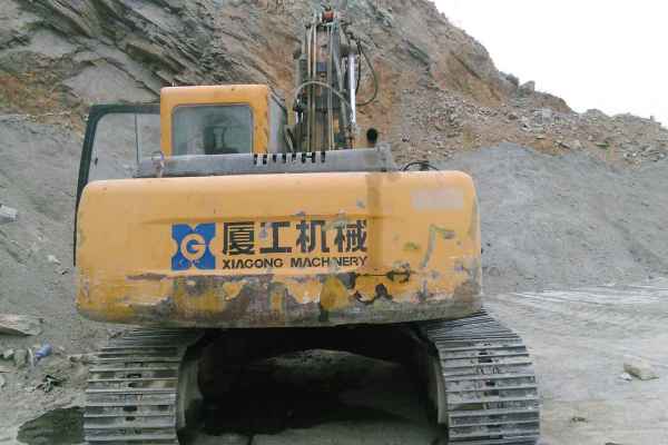 辽宁出售转让二手16000小时2009年厦工XG822LC挖掘机