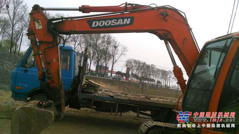 辽宁出售转让二手11000小时2010年斗山DH80挖掘机