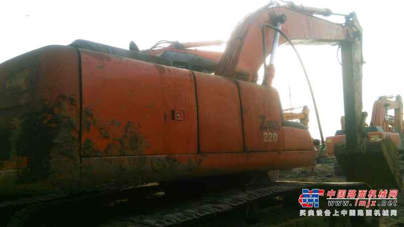 辽宁出售转让二手13000小时2007年日立ZX200挖掘机