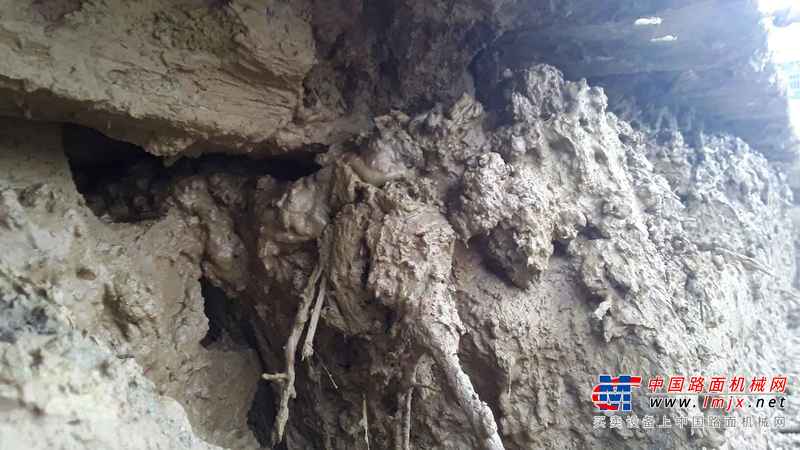 重庆出售转让二手8000小时2010年山河智能SWE70N9挖掘机