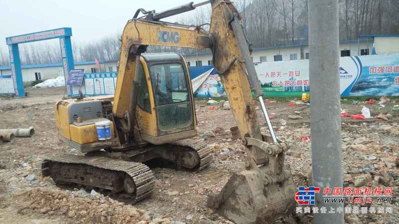 湖北出售转让二手7521小时2012年徐工XE85挖掘机