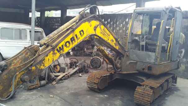 重庆出售转让二手4000小时2011年沃得重工W260挖掘机