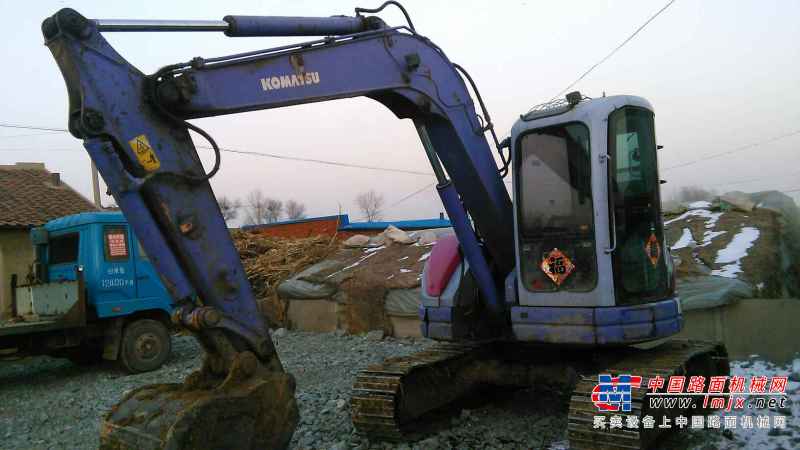 辽宁出售转让二手16000小时2008年小松PC75UU挖掘机