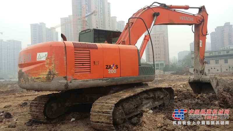 湖北出售转让二手15261小时2008年日立ZX200挖掘机