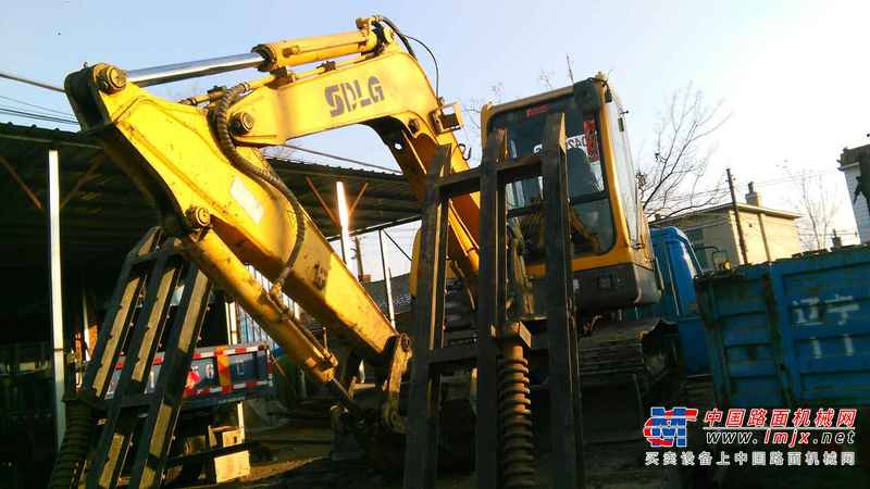 辽宁出售转让二手5000小时2011年临工LG665挖掘机