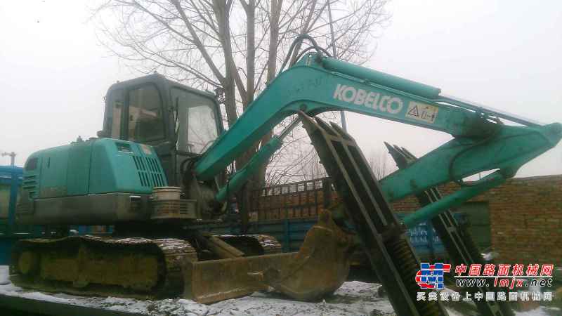 辽宁出售转让二手7000小时2009年神钢SK60挖掘机