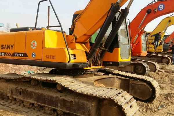 北京出售转让二手6000小时2010年三一重工SY215C挖掘机