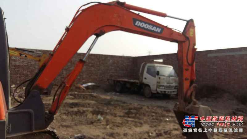 北京出售转让二手6000小时2011年斗山DH55挖掘机