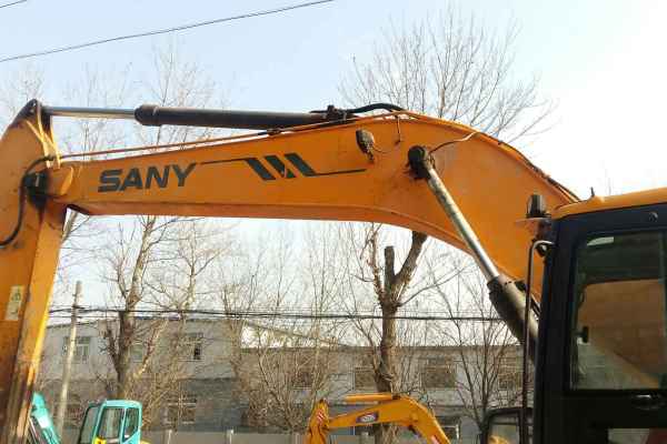 北京出售转让二手6700小时2011年三一重工SY235C挖掘机