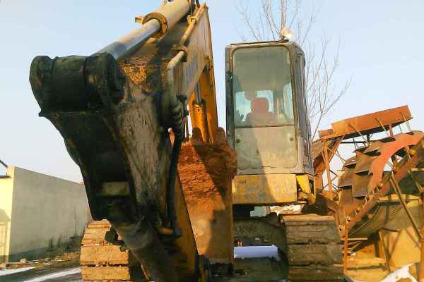辽宁出售转让二手18000小时2005年小松PC78US挖掘机