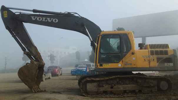 贵州出售转让二手10080小时2010年沃尔沃EC210B挖掘机