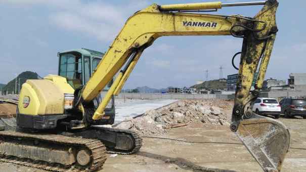 贵州出售转让二手3600小时2012年洋马ViO80挖掘机
