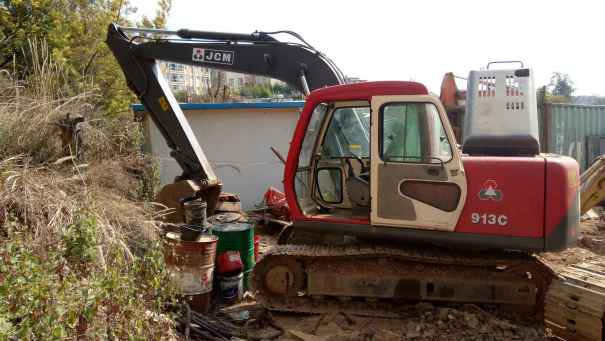 云南出售转让二手5744小时2012年山重建机JCM913C挖掘机