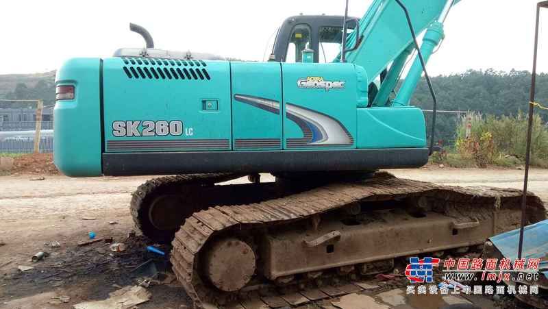 云南出售转让二手3914小时2011年神钢SK250挖掘机