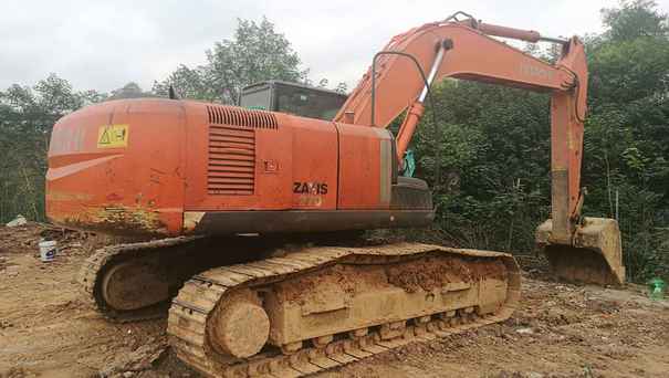 江西出售转让二手8600小时2010年日立ZX270挖掘机