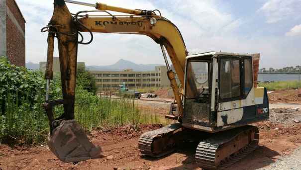 江西出售转让二手16000小时2003年小松PC70挖掘机