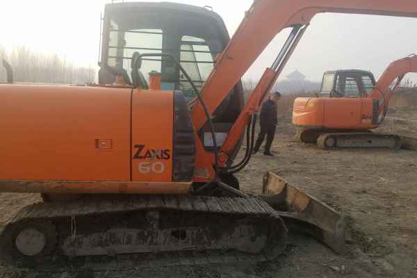 天津出售转让二手5552小时2011年日立ZX60挖掘机
