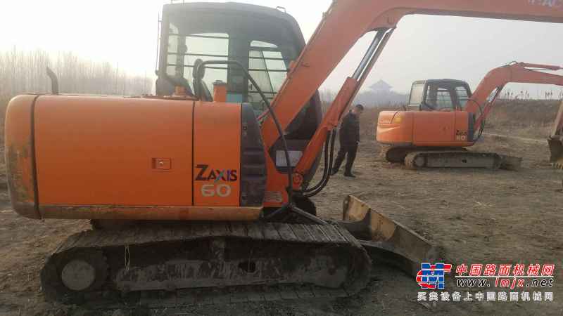 天津出售转让二手5552小时2011年日立ZX60挖掘机