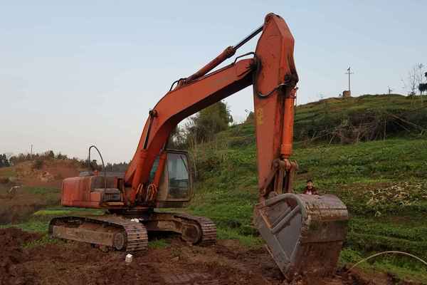 四川出售转让二手5375小时2008年日立EX270挖掘机