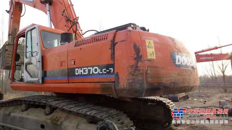 河北出售转让二手12000小时2008年斗山DH370LC挖掘机