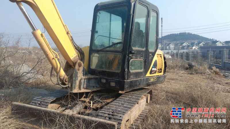 山东出售转让二手6000小时2010年现代R55挖掘机