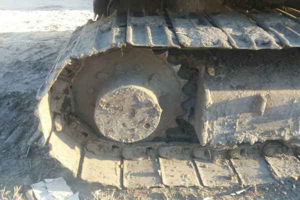 黑龙江出售转让二手9000小时2009年现代R80挖掘机
