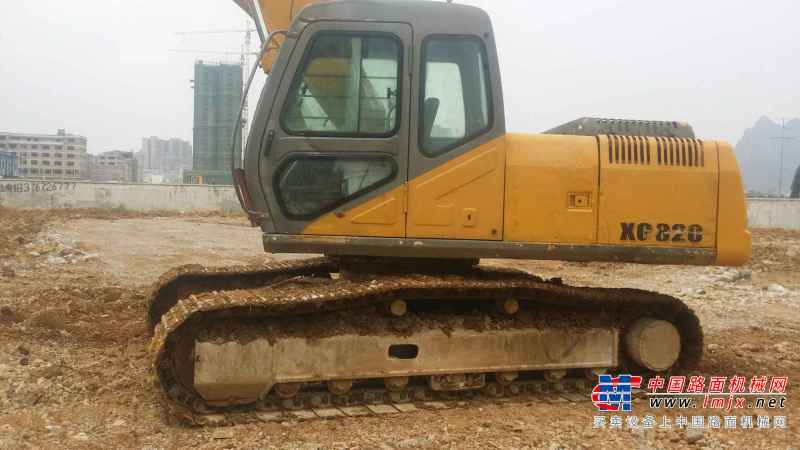 广西出售转让二手8000小时2008年厦工XG820挖掘机