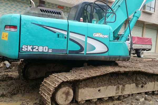 广西出售转让二手9000小时2011年神钢SK260LC挖掘机