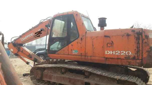河北出售转让二手12000小时2004年斗山DH220LC挖掘机