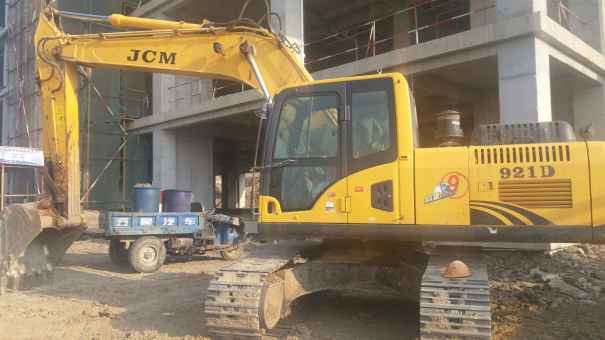 山东出售转让二手4300小时2014年山重建机JCM921D挖掘机