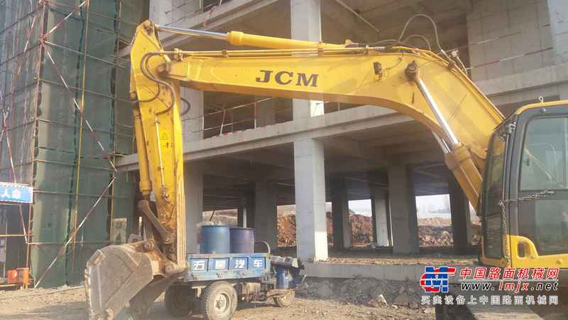山东出售转让二手4300小时2014年山重建机JCM921D挖掘机