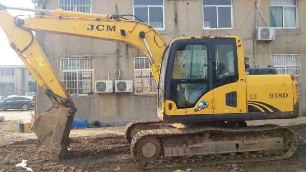 山东出售转让二手3800小时2013年山重建机JCM913D挖掘机