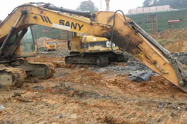 广西出售转让二手8000小时2008年三一重工SY205C挖掘机