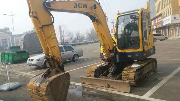 山东出售转让二手4000小时2013年山重建机JCM906D挖掘机