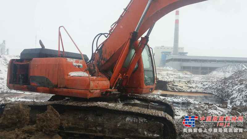 黑龙江出售转让二手10000小时2008年斗山DH300LC挖掘机