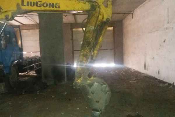 黑龙江出售转让二手9000小时2011年柳工CLG906C挖掘机