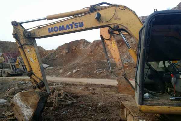 安徽出售转让二手8000小时2012年小松PC60挖掘机