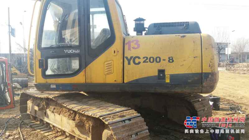 山东出售转让二手8900小时2010年玉柴YC135挖掘机