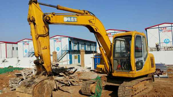 湖北出售转让二手9000小时2009年玉柴YC85挖掘机
