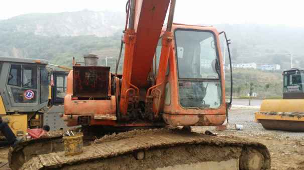 贵州出售转让二手10000小时2010年斗山DH225LC挖掘机