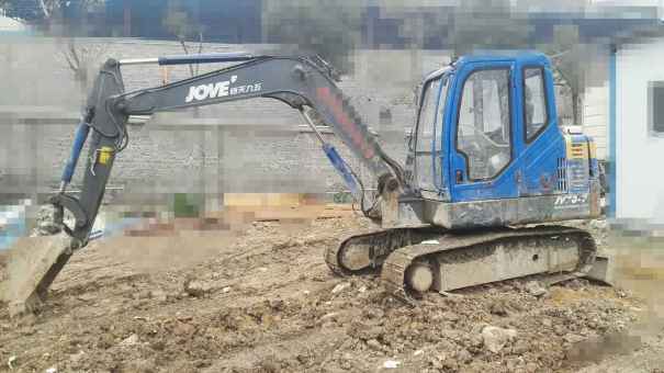 贵州出售转让二手5600小时2014年恒天九五重工JV70挖掘机