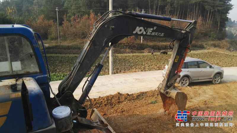贵州出售转让二手5063小时2012年恒天九五重工JV70挖掘机