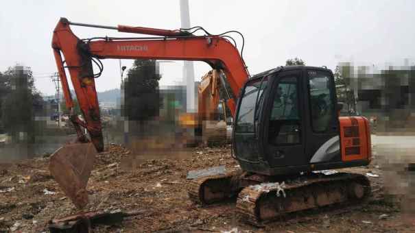 贵州出售转让二手4904小时2013年日立ZX70挖掘机